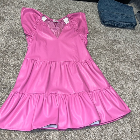 Buddy Love Ronnie Ruffle Short Dress Magenta Size XS Oversized - Picture 5 of 9